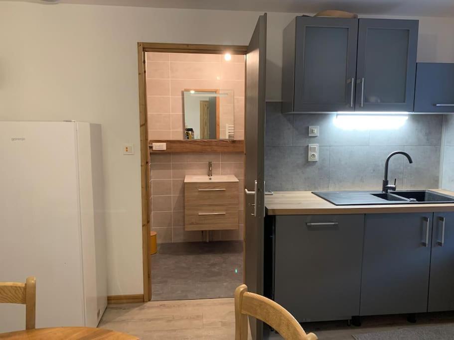 Appartement 2/4 Personnes بوسانغ المظهر الخارجي الصورة